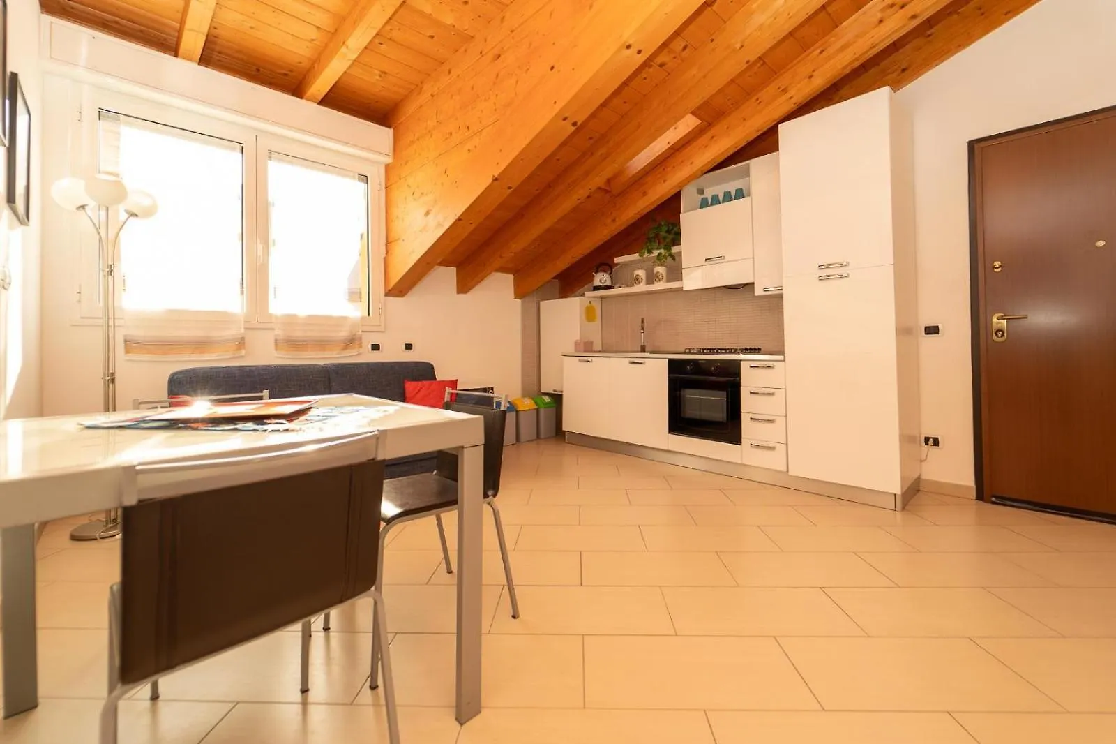 Appartement Rho Fiera Milano, Graziosa E Confortevole Con Parcheggio Gratuito Interno Privato